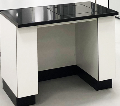 Laboratory tables